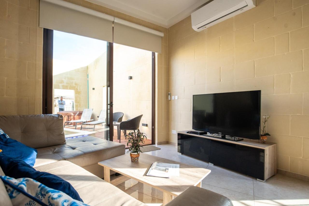 Narcisa - Luxury 3Br Traditional House With Pool, Cinema & Hot Tub Xagħra Exterior foto
